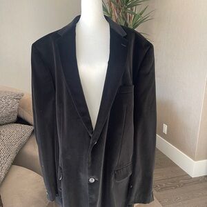 Men's BIG AND TALL Black Velvet Blazer